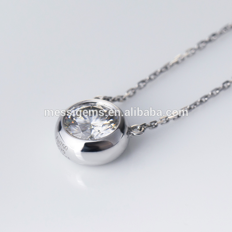 fashion white color 1 ct moissanite diamond 18K gold pendants necklace for women