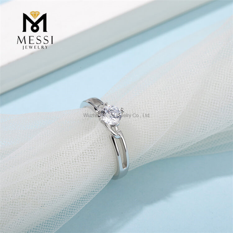 Wholesale Fashion Style Silver Ring Moissanite Stone Jewelry