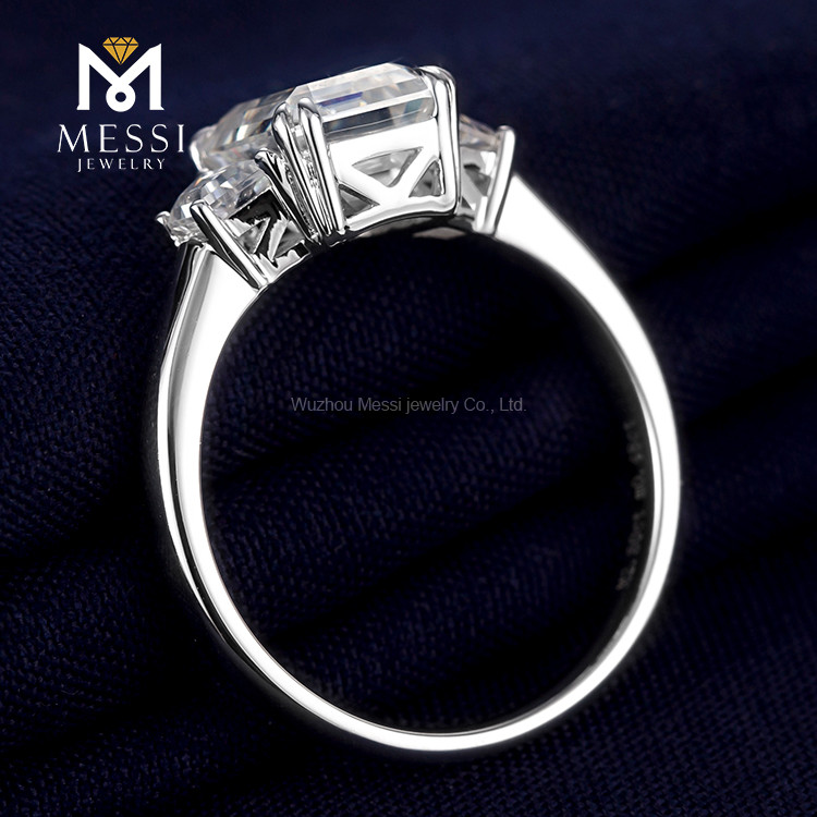 3 stone emerald cut diamond ring