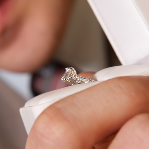 Symbiosis between natural and lab grown diamond