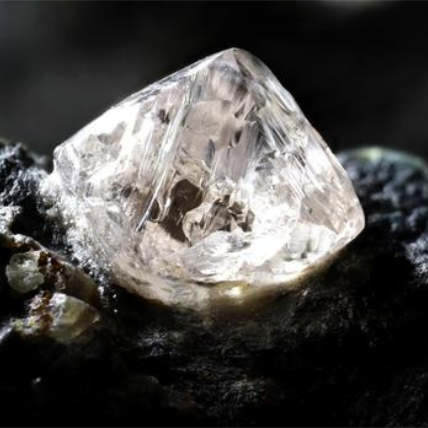 How are diamonds formed? Why is diamonds so expensive?