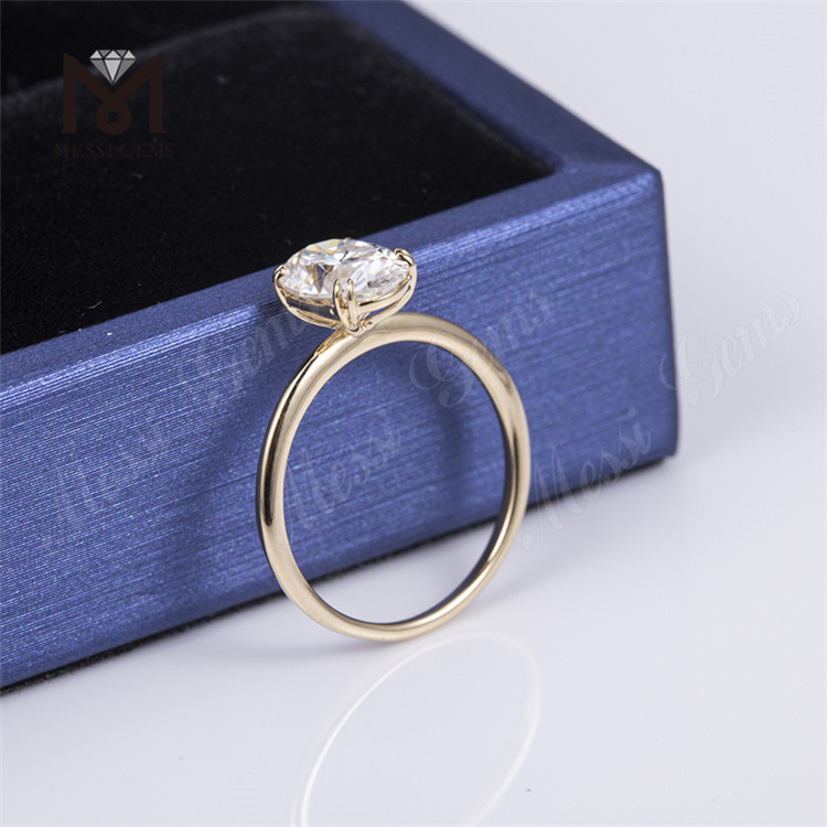 gold solitaire ring
