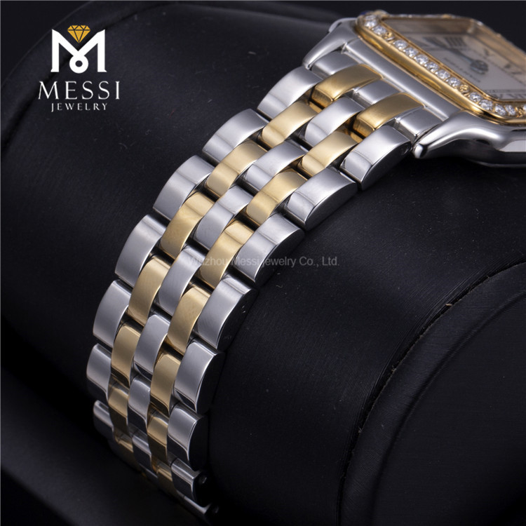 orologio d'oro diamantato moissanite