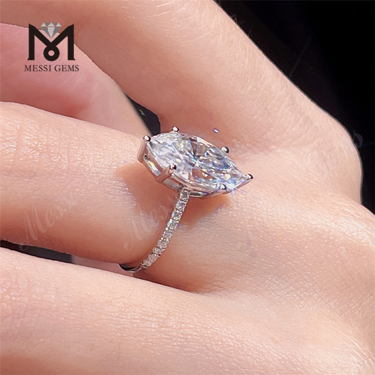 marquise cut diamond engagement rings