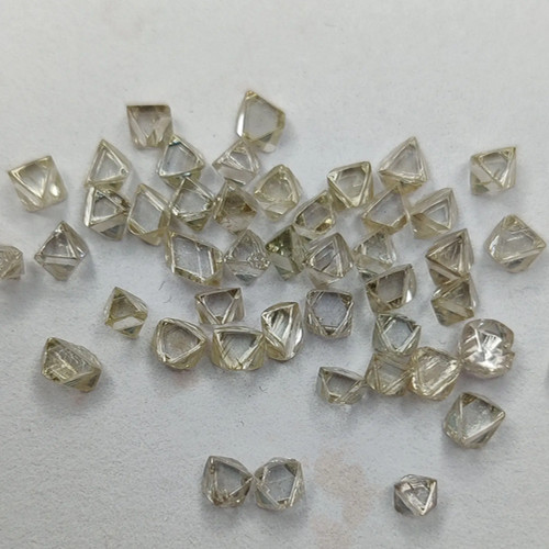 The natural diamond industry is using artificial intelligence grading to compete