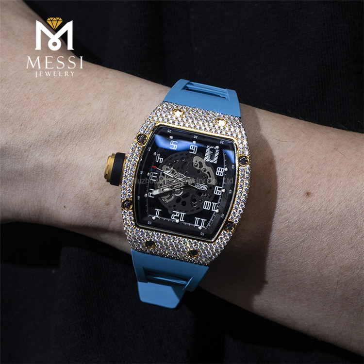 Moissanite 시계를 아이스 아웃합니다