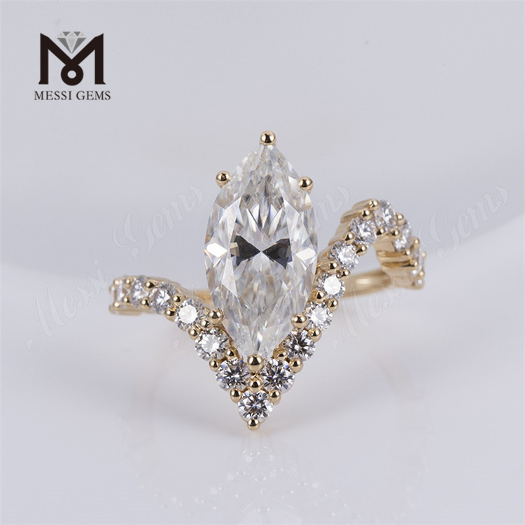 Unveiling Disputationi pulchritudo IV Carat Lab Diamond Pectus MAR IIDMONDEO