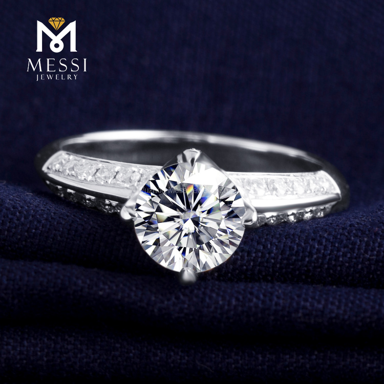 fashion Moissanite Wedding Ring For Women