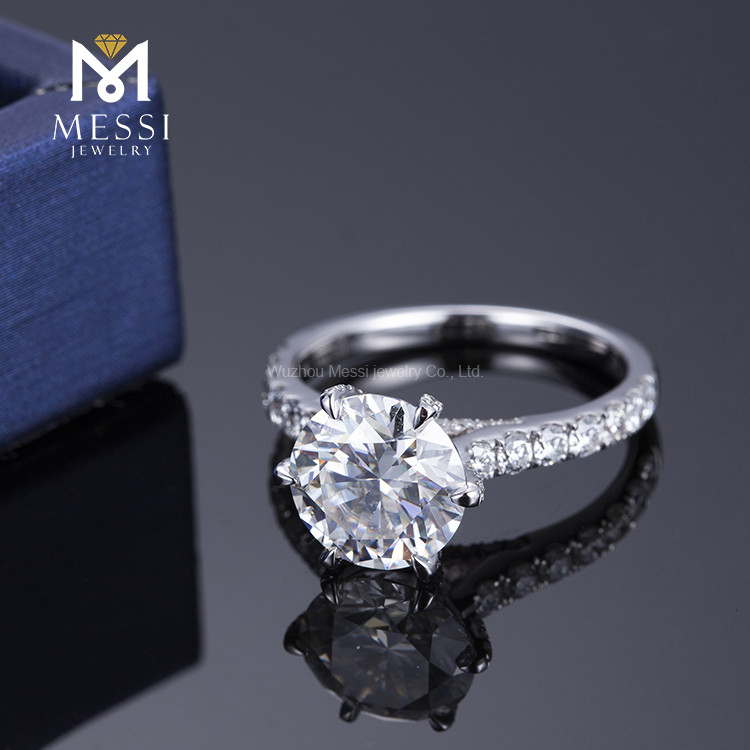 one carat moissanite ring