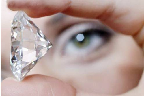 round lab diamond